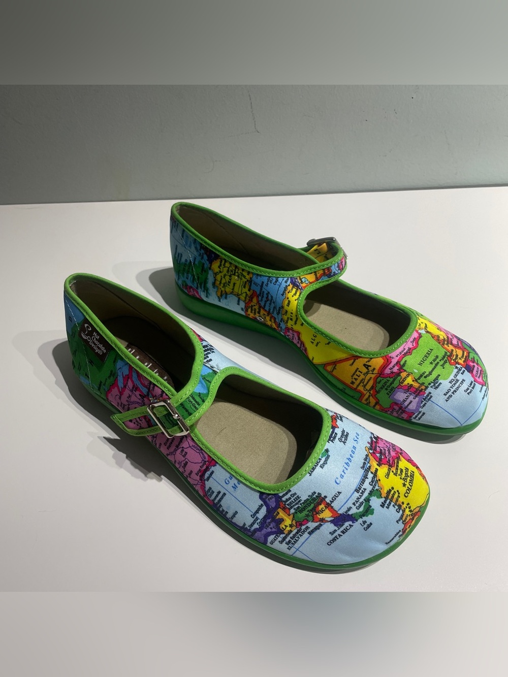 Hot Chocolate Design Chocolaticas Bon Voyage Women's Mary Jane Flat 6
